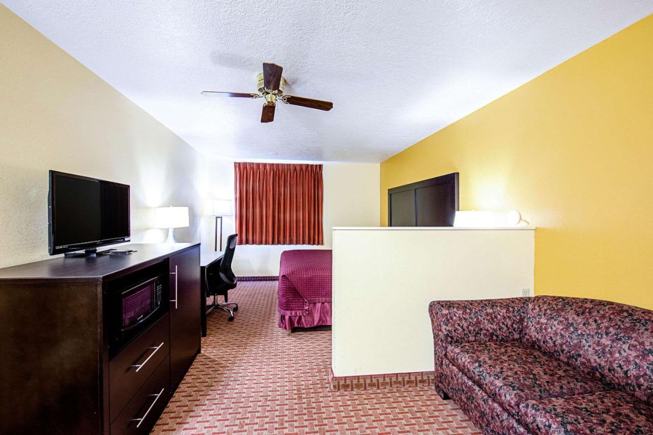 Rodeway Inn & Suites Monticello Eksteriør billede